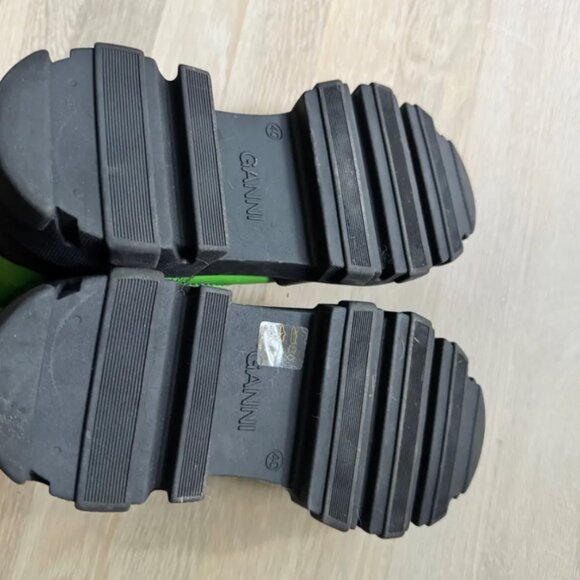 Ganni Low Chelsea Boots Flash Green EU 40  BRAND NEW NEVER WORN - Picture 4 of 6